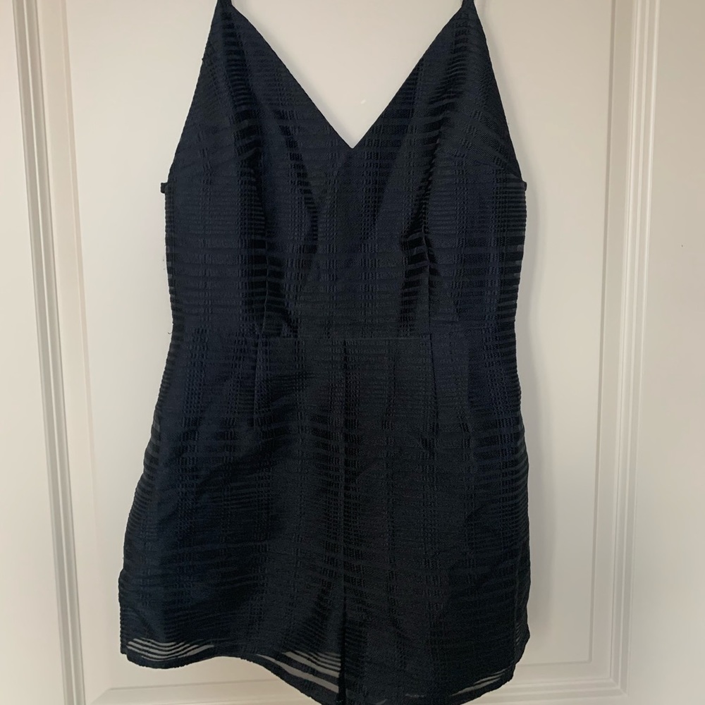 Romper - Picture 3 of 4